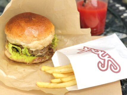 【Burger’s club ベロニカ【熊本】】4/4 NEW OPEN!!肉汁溢れるボリューミーハンバーガー《熊本市西区河内町野出》