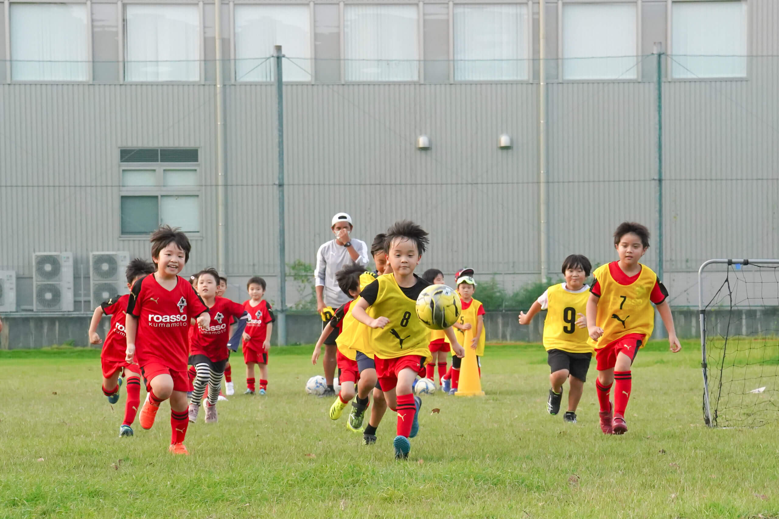 ロアッソ熊本サッカースクール サッカー好きな子 スポーツ好きな子集まれ さるクマ さるこう 熊本