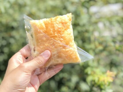 【菓心なかむら – 阿蘇市黒川 – 】道の駅阿蘇の近く！一度は食べてほしい人気の石畳パイ